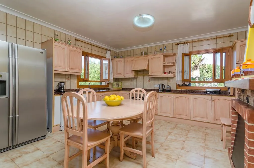 Vila Sa Coma 0*, Sa Coma (Mallorca) Španělsko